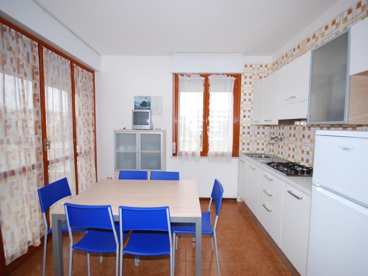 Apartamento Residenza Gardenia Lignano Sabbiadoro Exterior foto